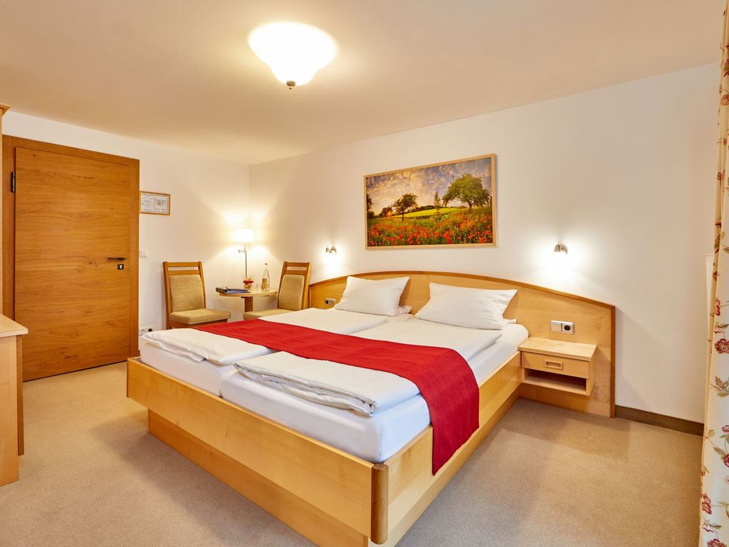 Gästehaus Enzianhof Hotel Garni