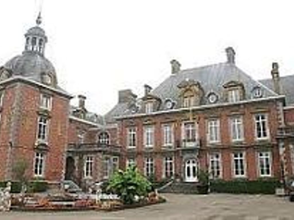 Domaine du Château de la Neuville