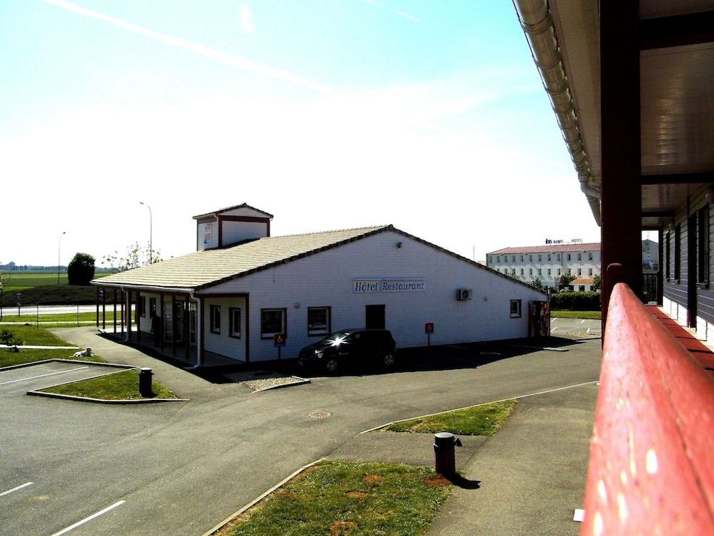 SO'LODGE Hôtel Niort A83