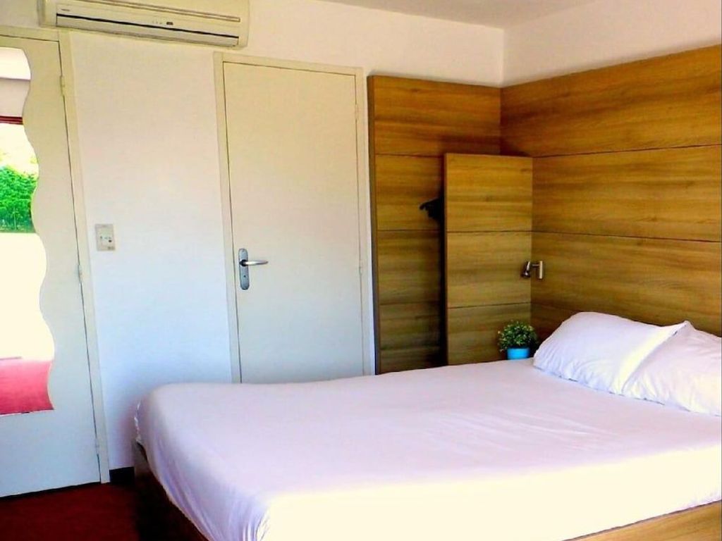 SO'LODGE Hôtel Niort A83