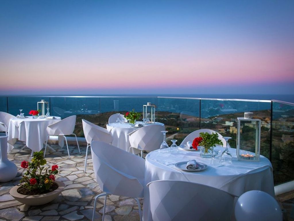 Happy Cretan Suites