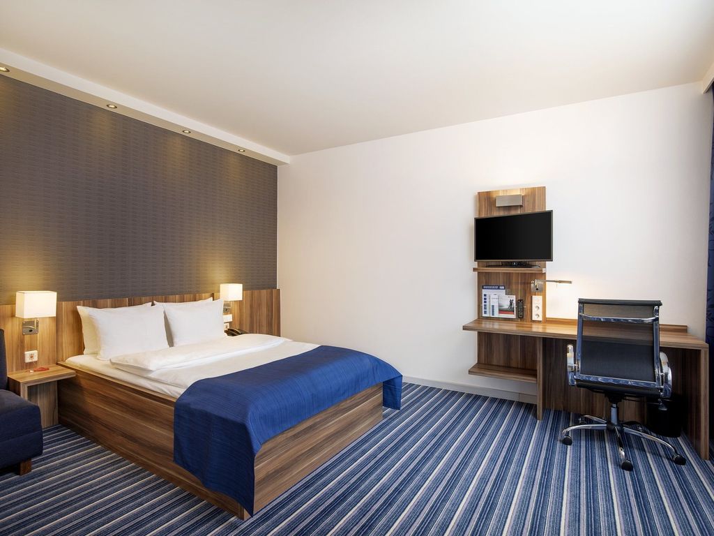 Holiday Inn Express BREMEN AIRPORT by IHG