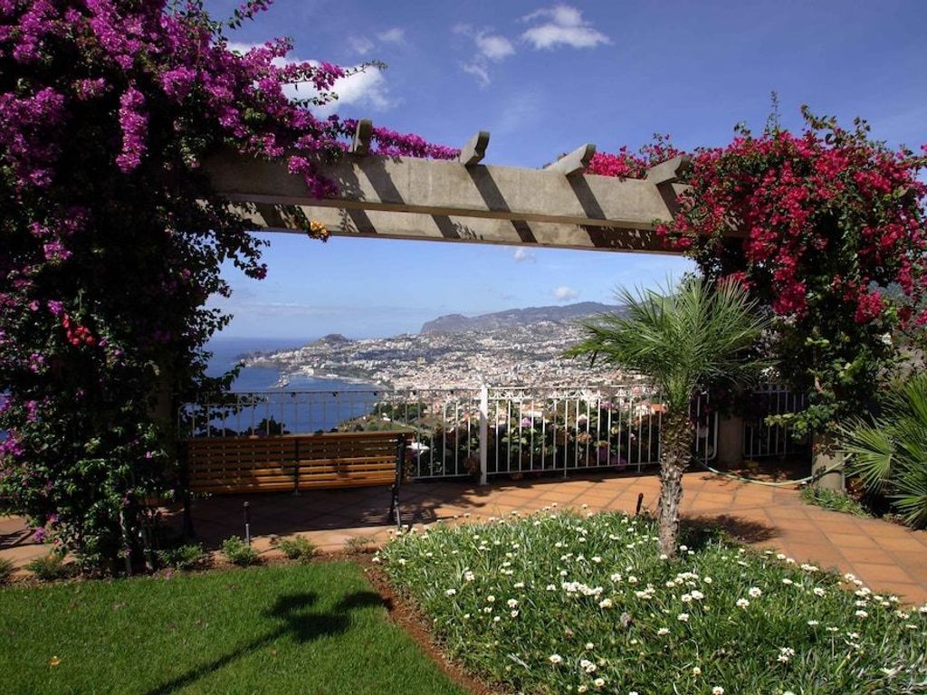Hotel Ocean Gardens