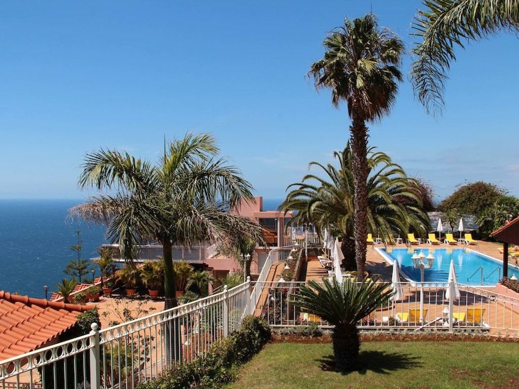 Hotel Ocean Gardens
