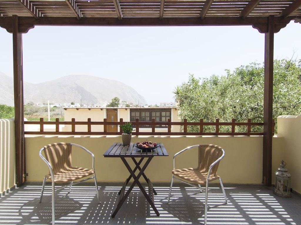 Smaragdi Hotel