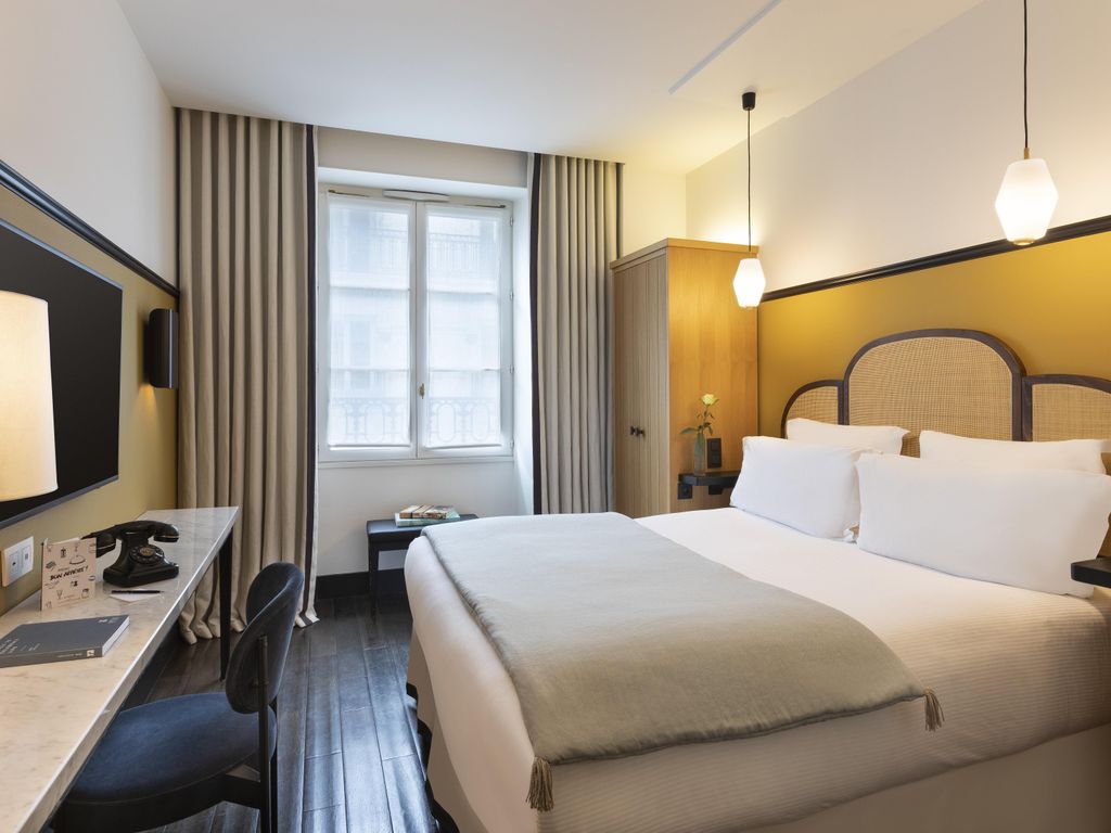 Chess Hotel