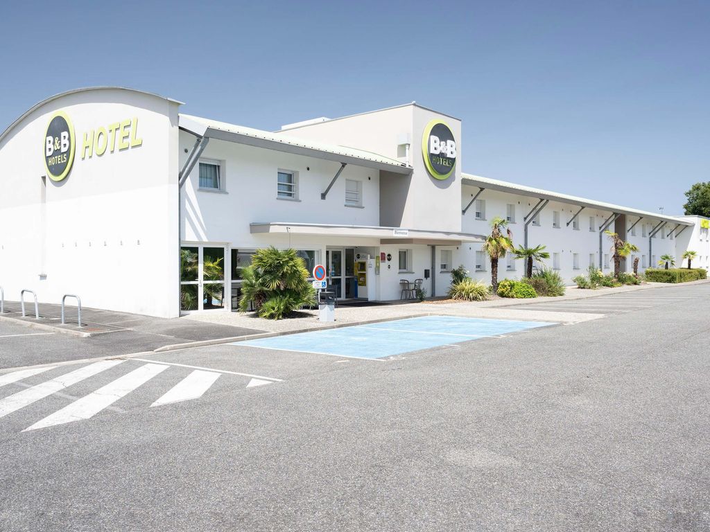 B&B HOTEL Pau Lescar
