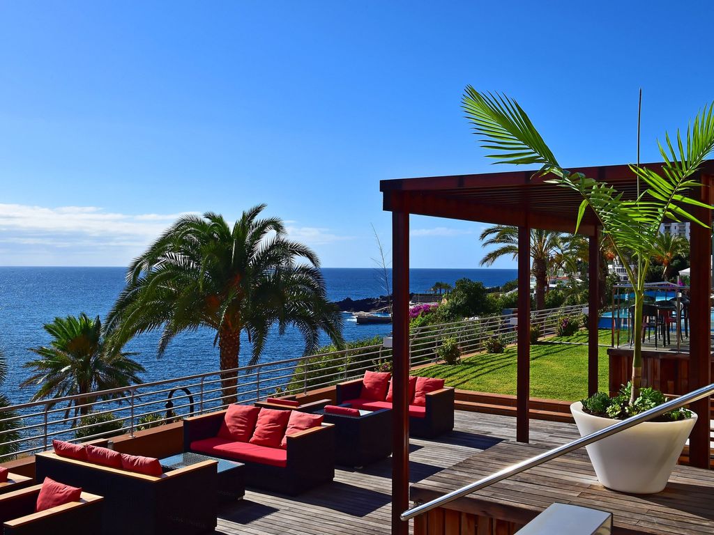 Pestana Promenade Ocean Resort Hotel