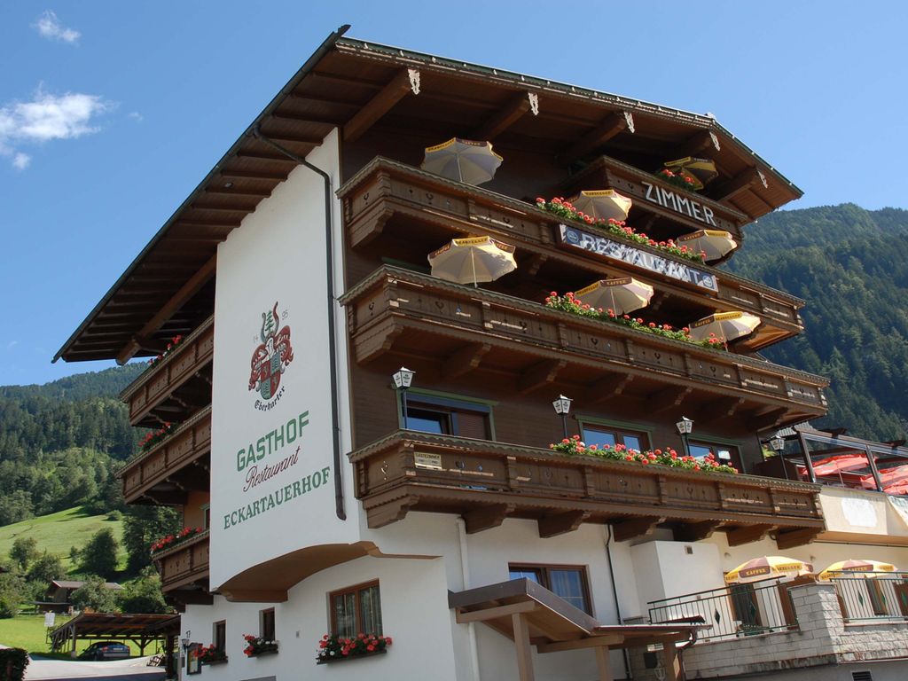 Hotel Eckartauerhof
