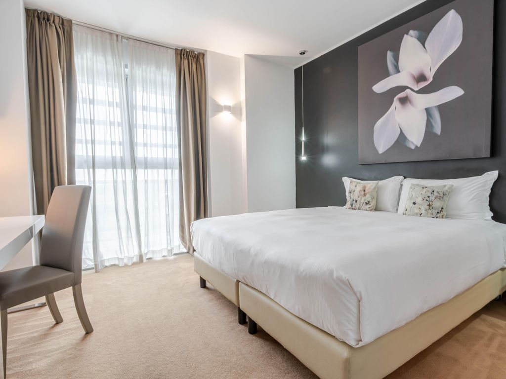 For You Hotel