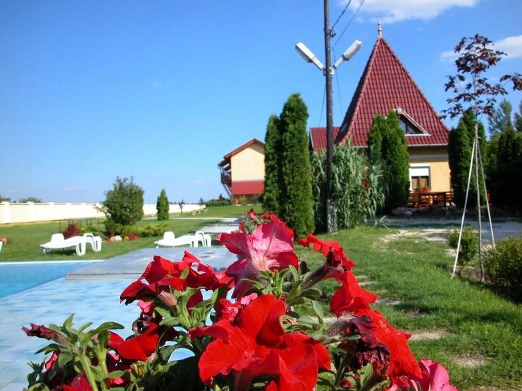 Piknik Holiday Village