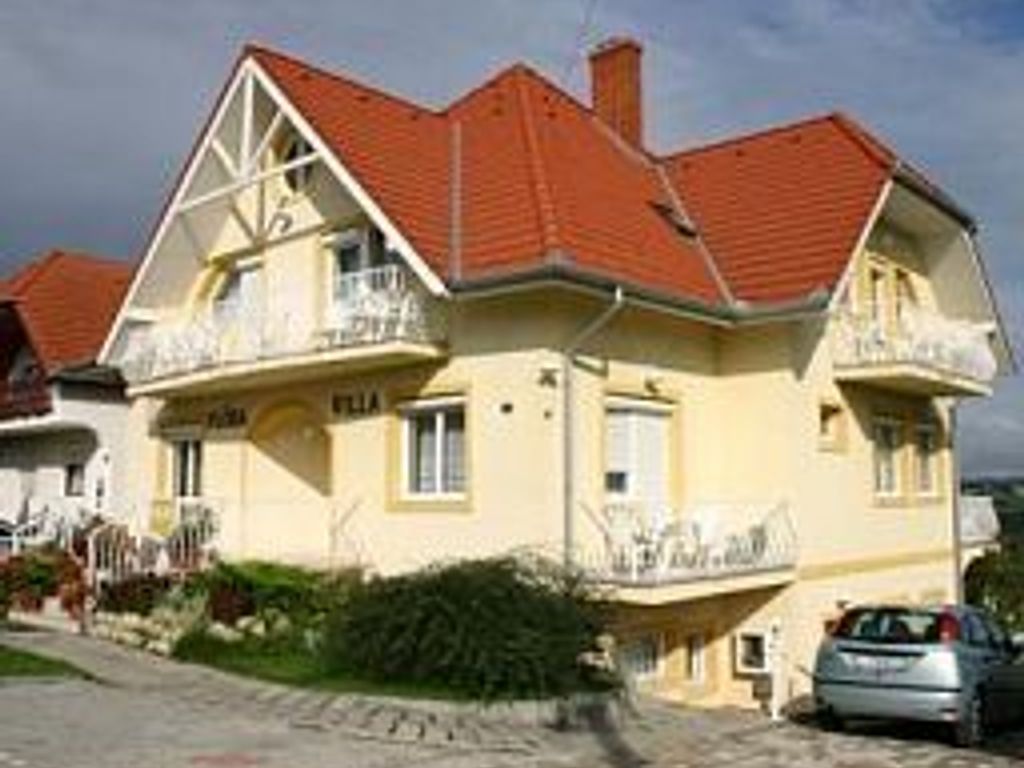 Flóra Villa