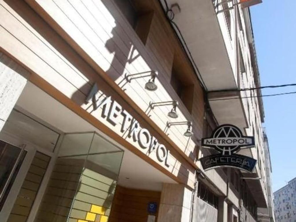 Metropol By Carris