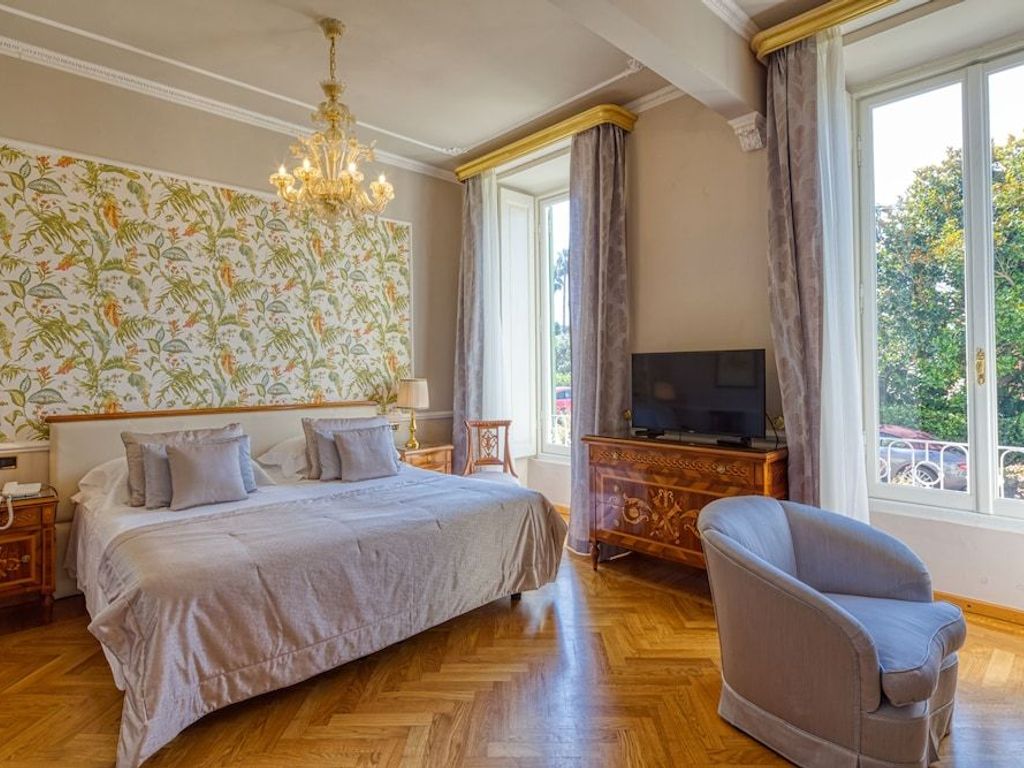 IMPERIALE PALACE HOTEL