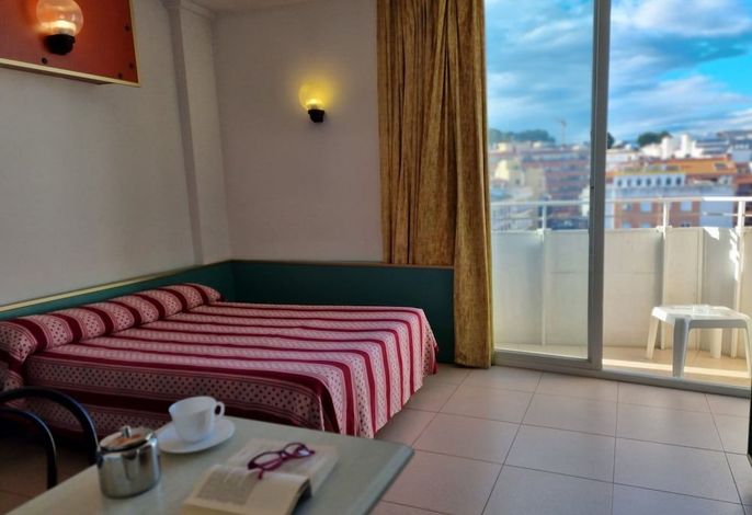 Apartaments Lloret Sun – Foto 5