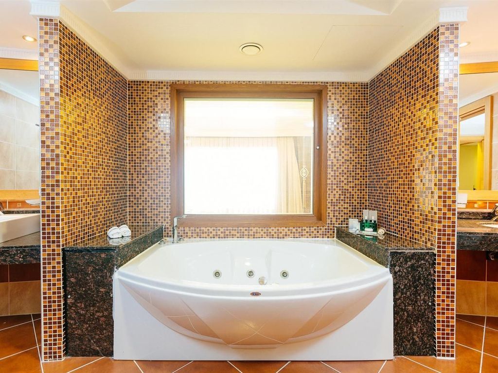 Grand Pasha Lefkoşa Hotel & Casino & Spa