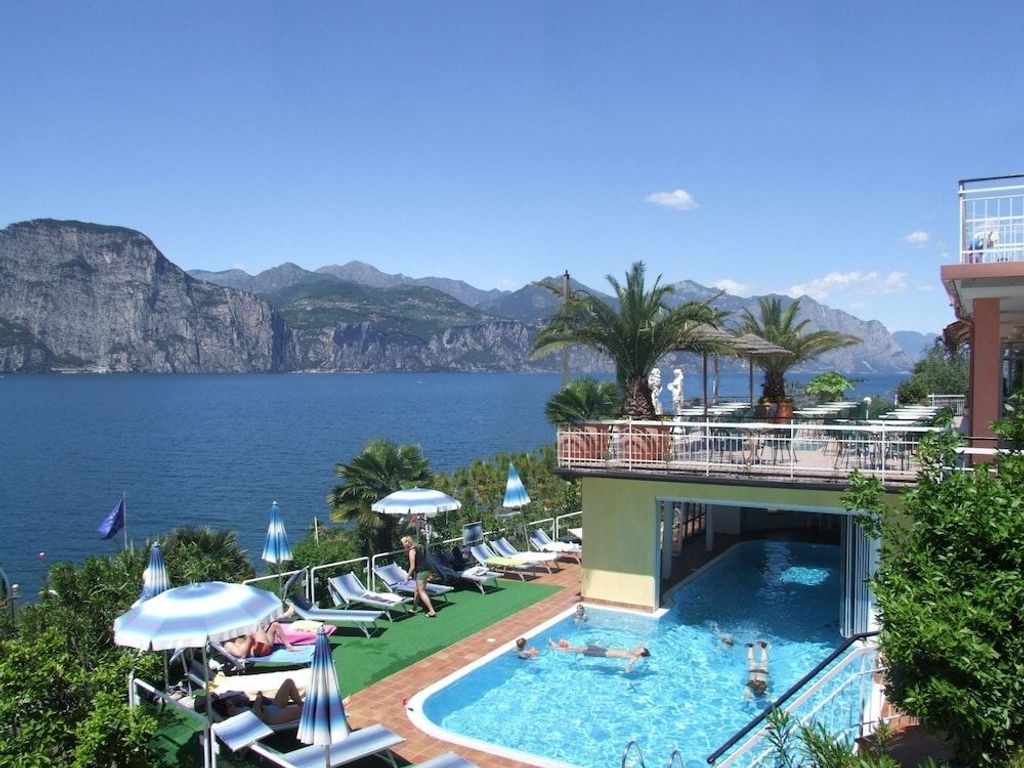 Hotel Eden