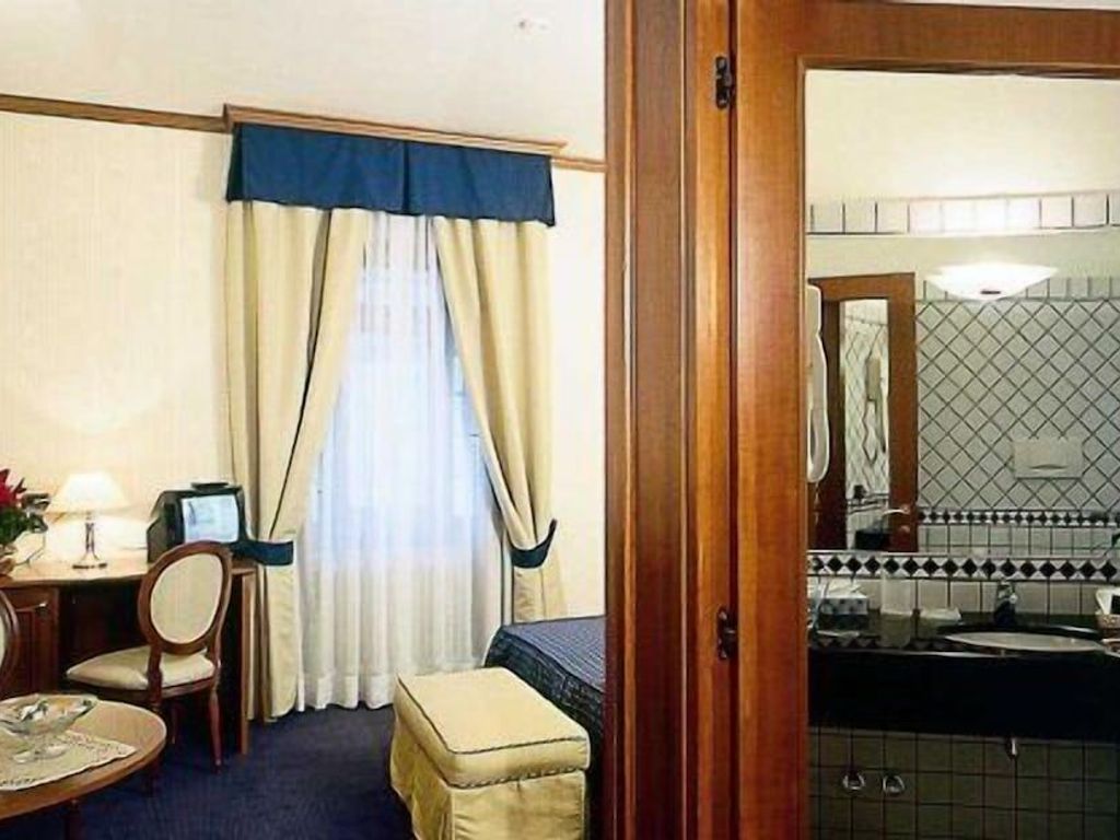 Hotel Olympic