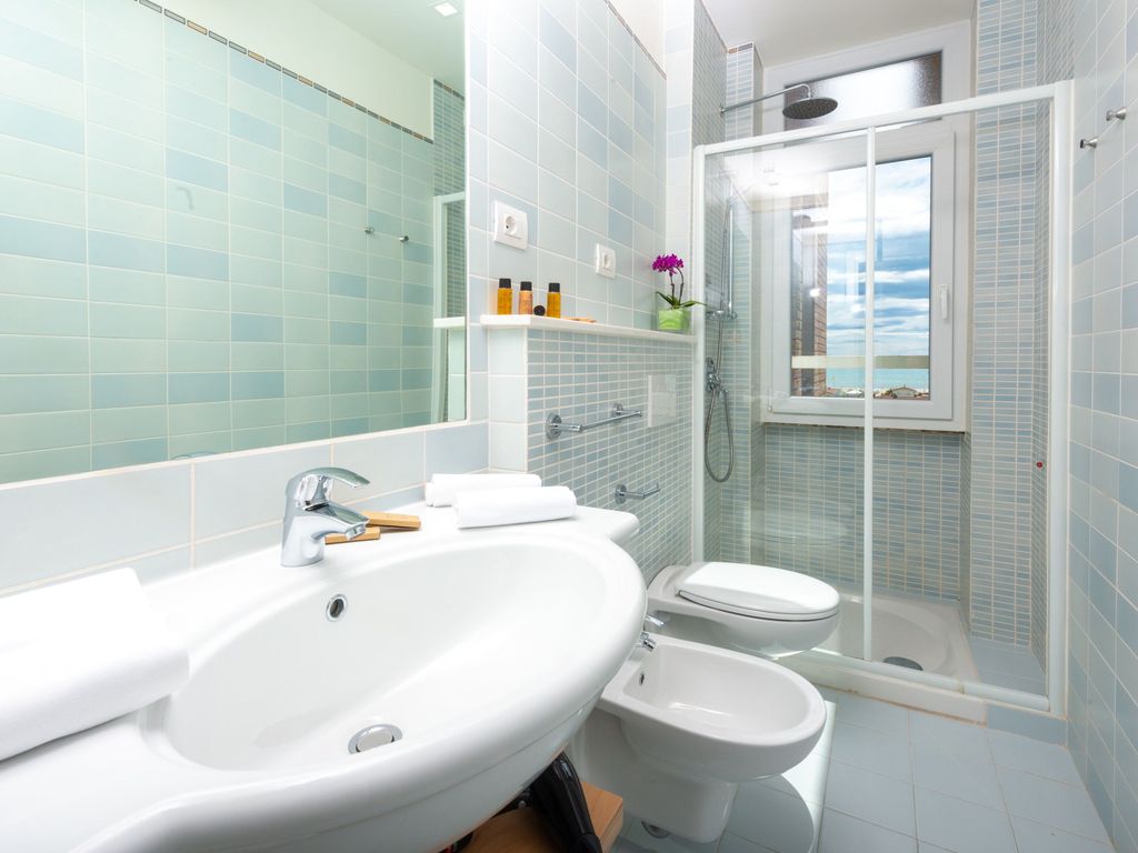 Amarina Hotel