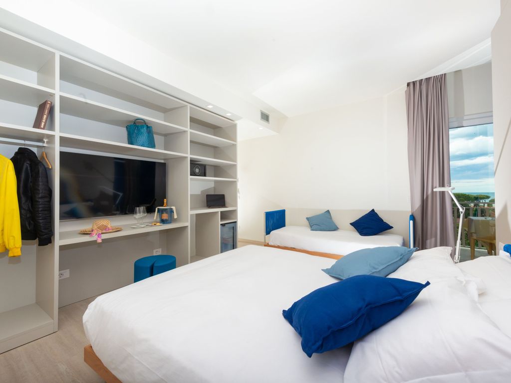Amarina Hotel