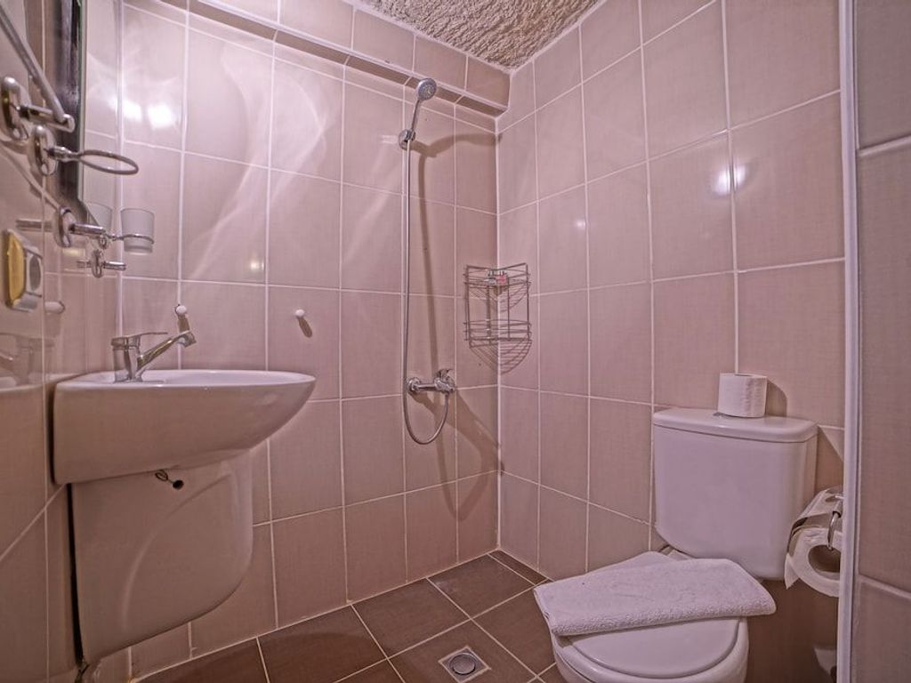 Melek Cave Hotel