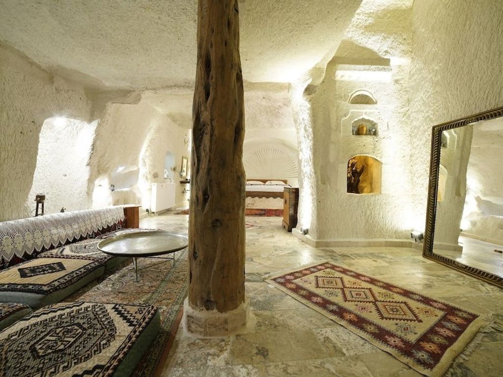 Melek Cave Hotel