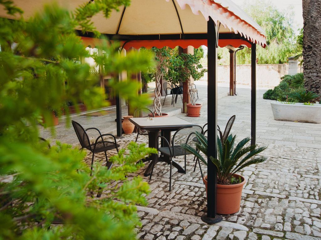 Villa Zina Park Hotel