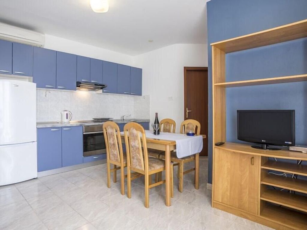 Bol apartments Gospojica
