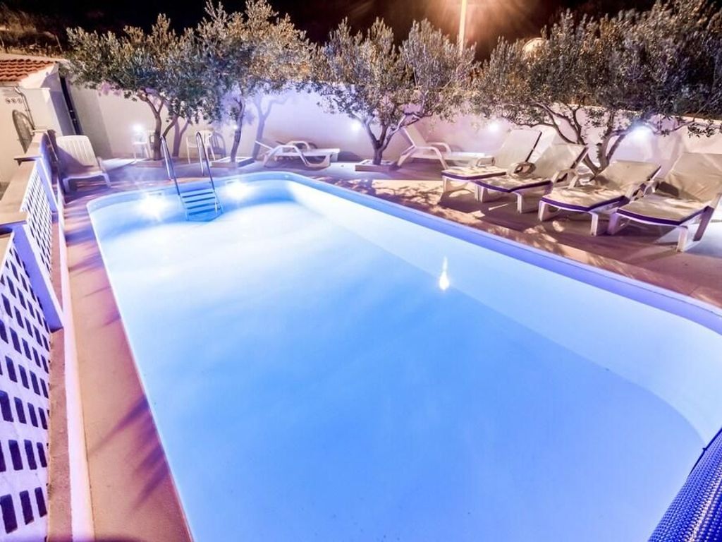 Bol apartments Gospojica