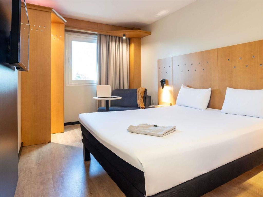 ibis Madrid Alcala de Henares La Garena