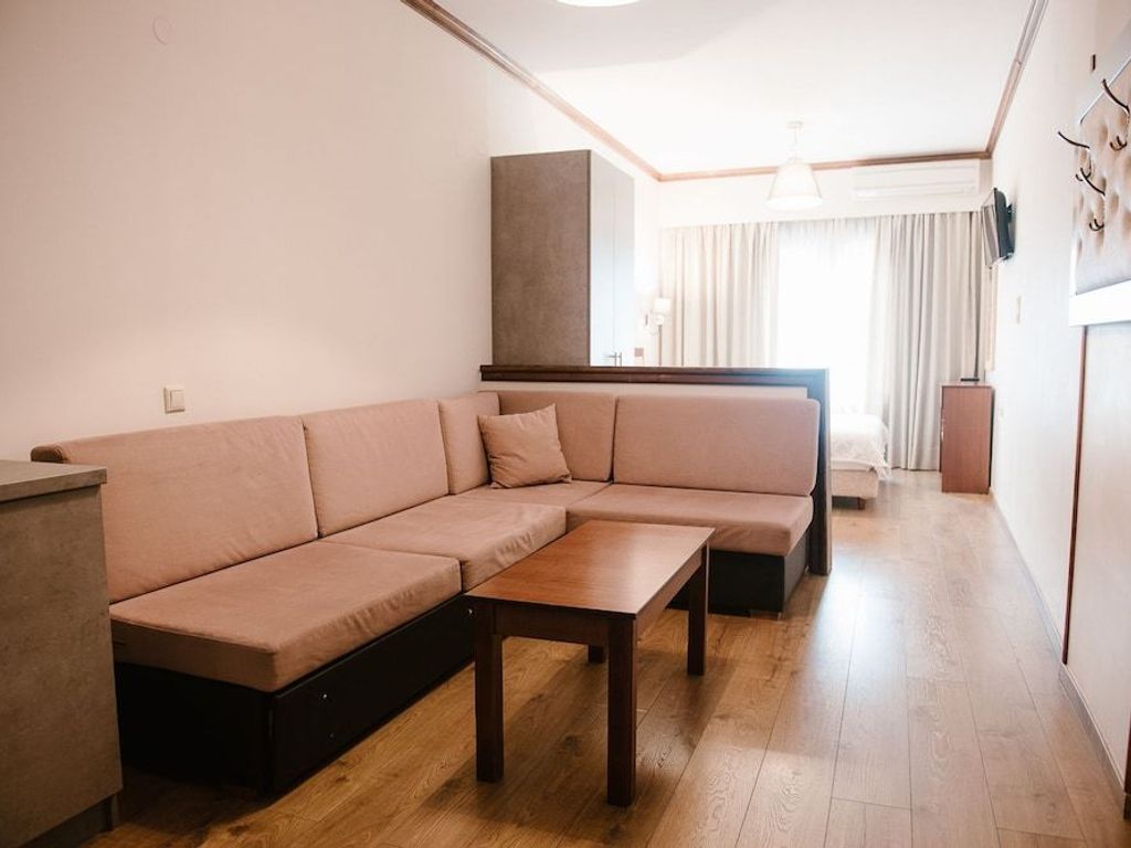 Kentrikon Hotel