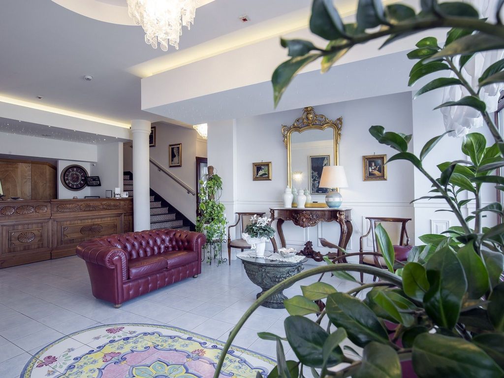 La Panoramica Hotel