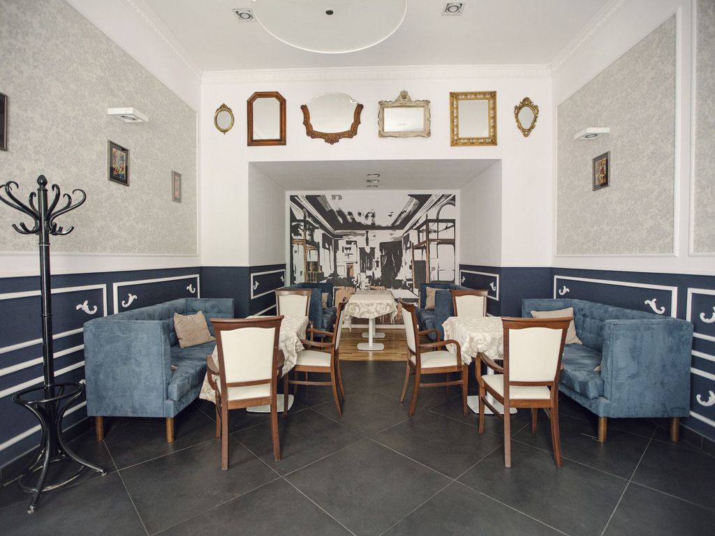 Bristol Residence