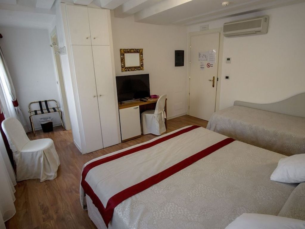 Hotel Antigo Trovatore