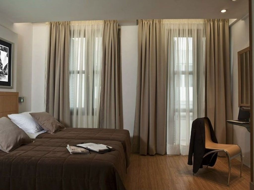 Chic Hotel