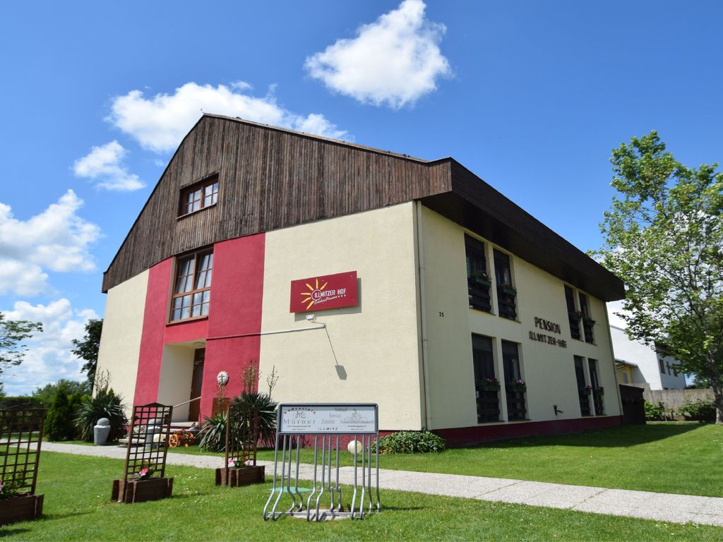 WohlfühlPension IllmitzerHof