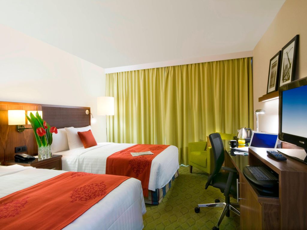 Courtyard by Marriott Paris Saint Denis