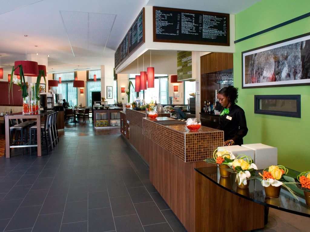 Courtyard by Marriott Paris Saint Denis