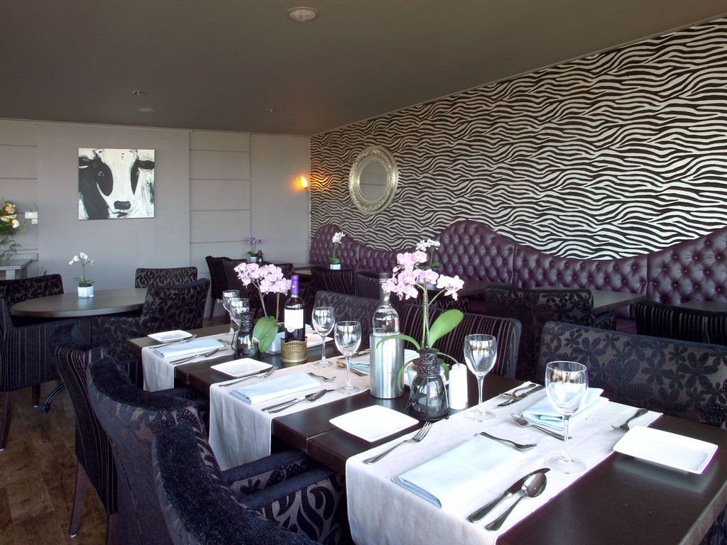 Logis Hotel Restaurant Zeezicht