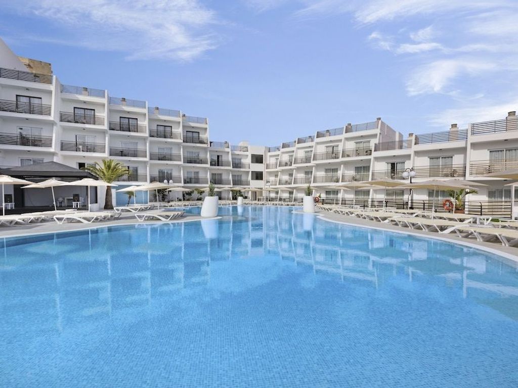 Palmanova Suites by TRH