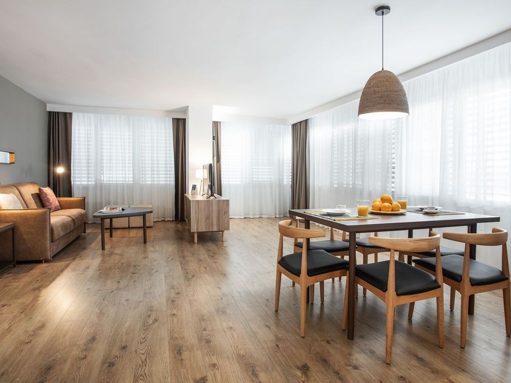 PIERRE & VACANCES MADRID APARTAMENTOS EUROBUILDING 2 Aparthotel