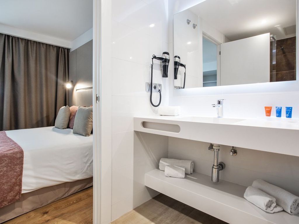 PIERRE & VACANCES MADRID APARTAMENTOS EUROBUILDING 2 Aparthotel