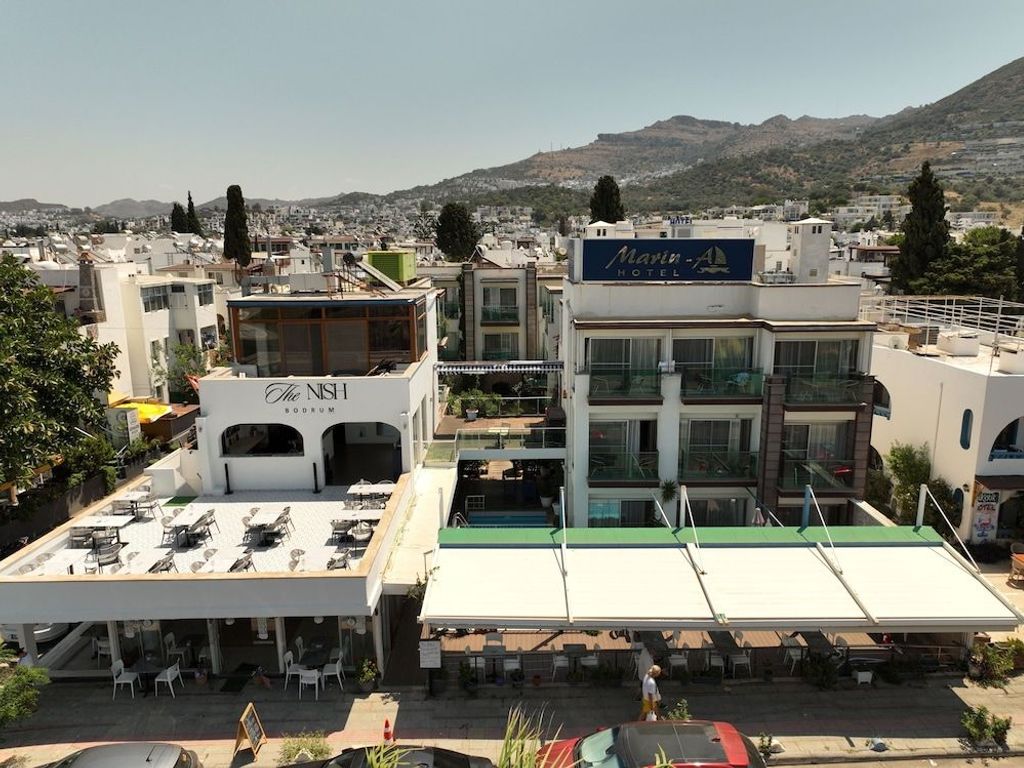 Marin-A Hotel