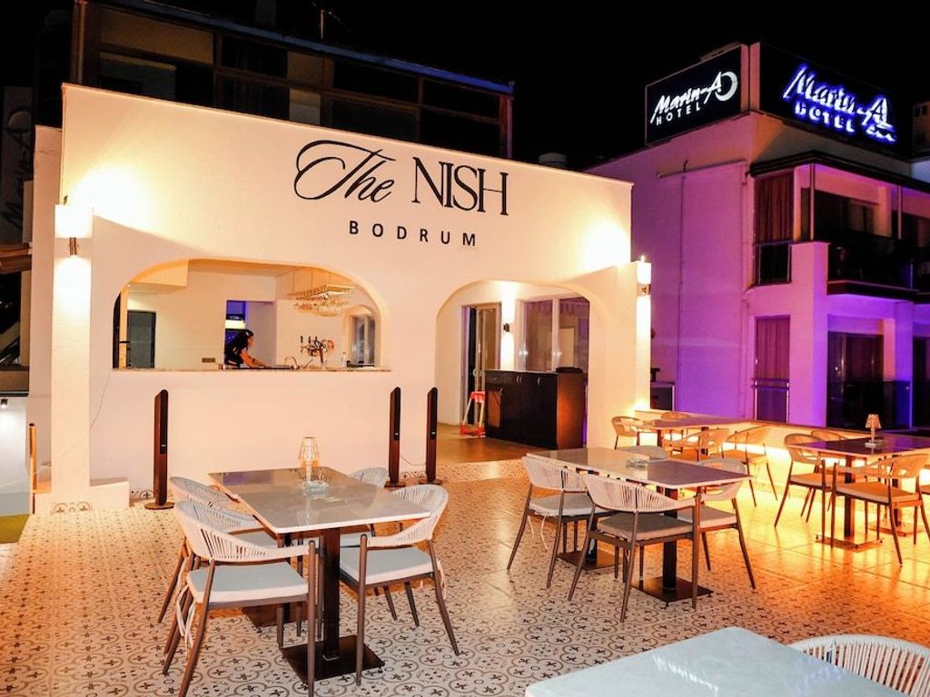 Marin-A Hotel