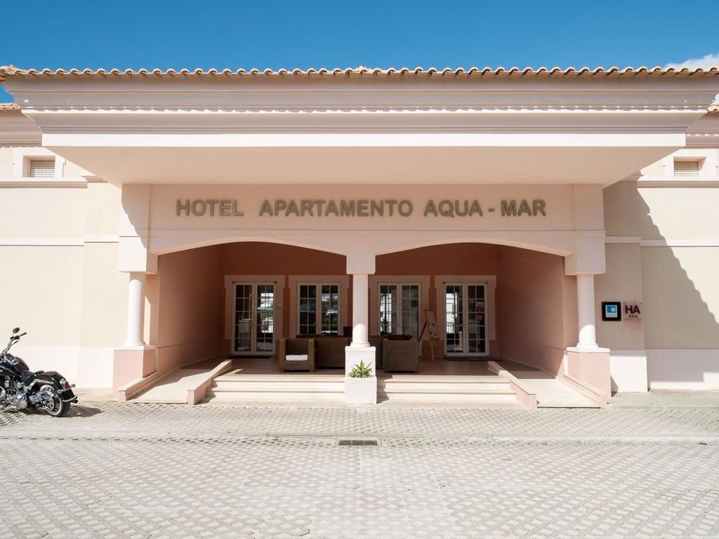 Aquamar Moon Dreams