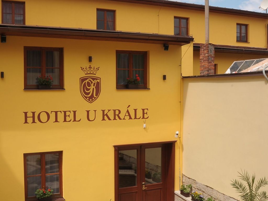 U krále