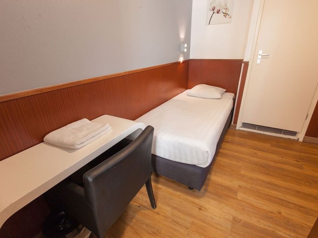 Travel Hotel Amsterdam