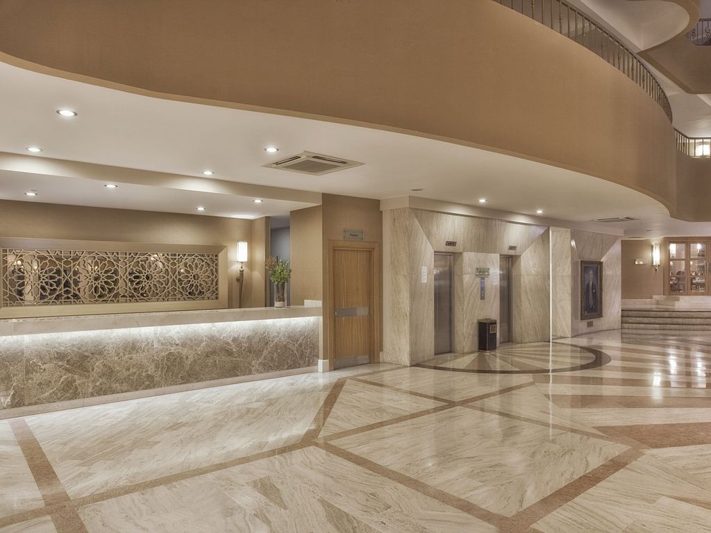 Akka Alinda Hotel