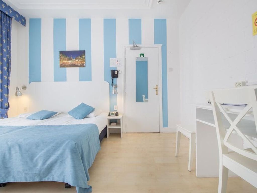 Hotel Mimosa