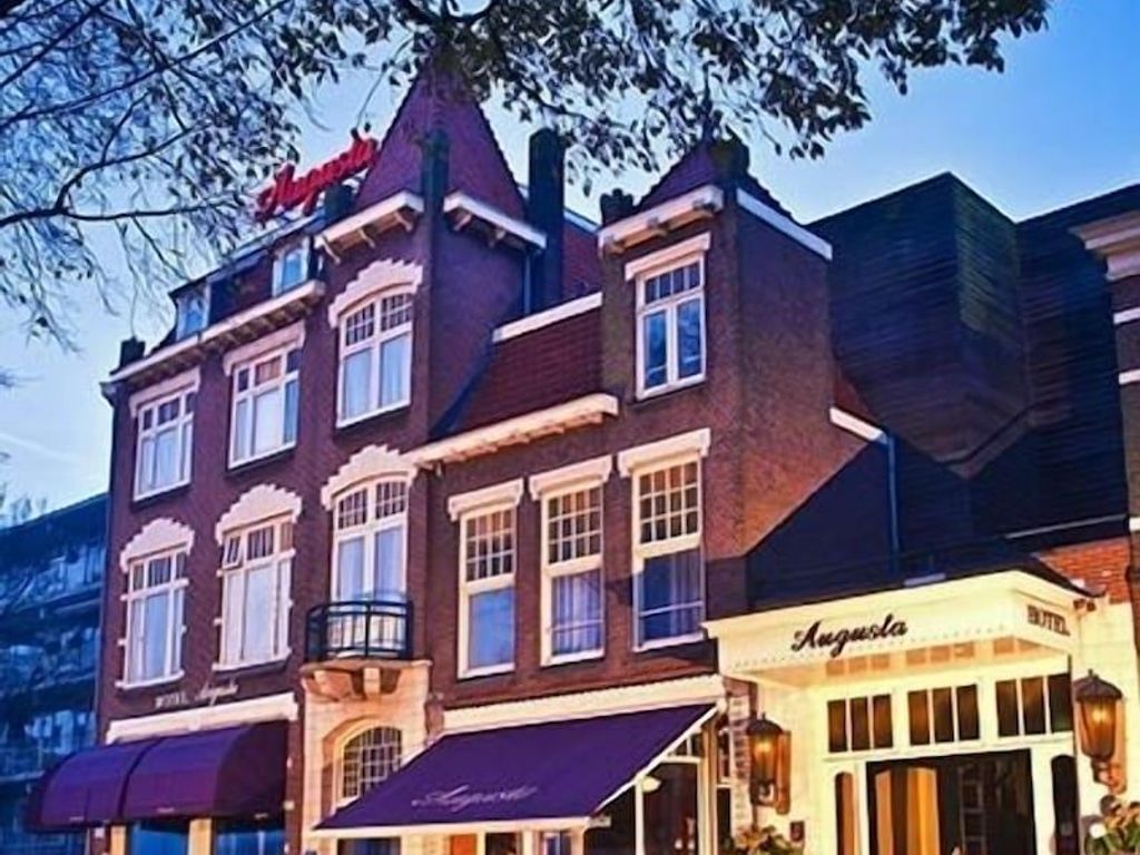 Augusta Hotel & Restaurant